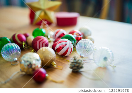 Christmas decoration accessories 123291978