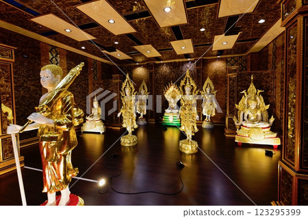 Golden Buddhist Statues 123295399