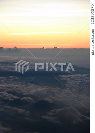 Dawn seen from Mt. Fuji 3 123295870