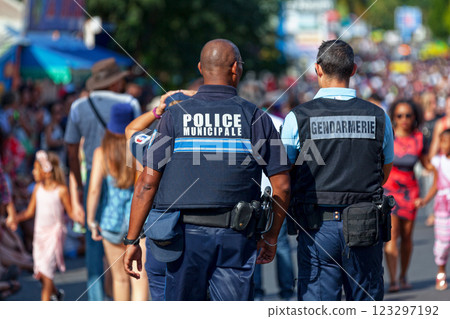 French officers of the gendarmerie and the police municipale 123297192