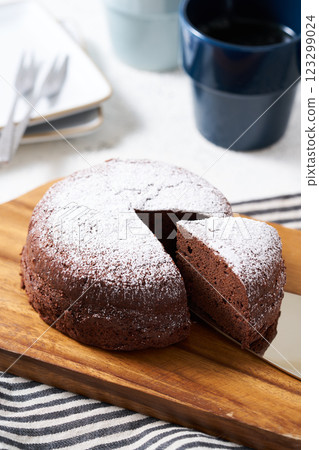 Gateau chocolat Gateau chocolat 123299024