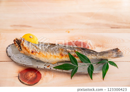 Grilled fish: Komai 123300423