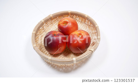 Nectarine 123301537