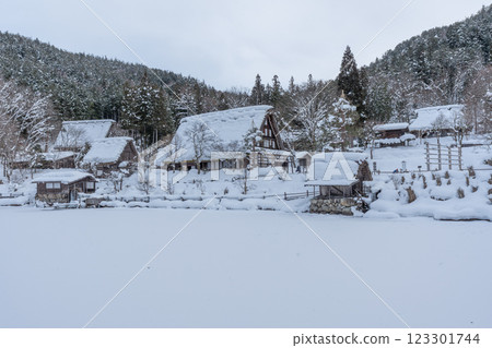 Hida Nomo Gassho building Hida Nomo Gassho building 123301744