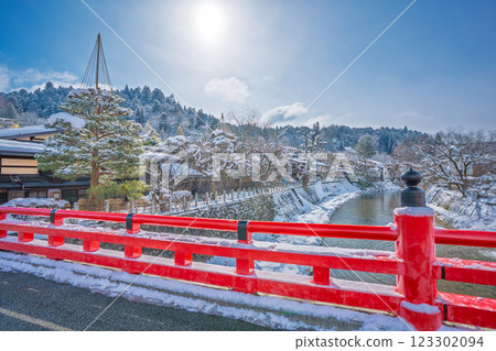 Hida Takayama Snow Old Townscape 123302094