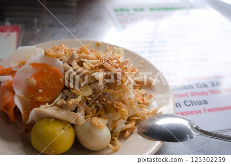 Vietnamese cuisine 123302259