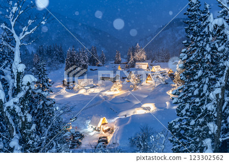 五簇山相倉合掌村冬季點燈活動 123302562