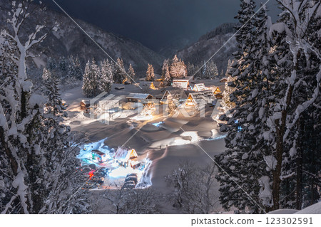 Gokayama Ainokura Gassho-style Village Winter Illumination Gokayama Ainokura Gassho-style Village Winter Illumination 123302591
