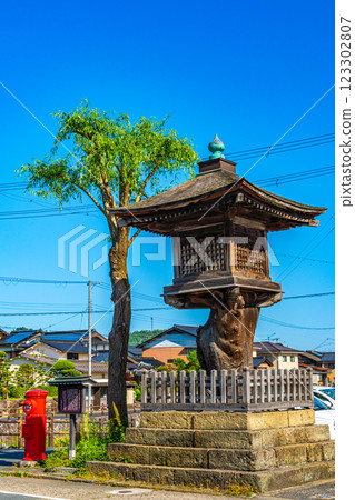 Izushi Oryu lanterns in early summer 2, Toyooka City, Hyogo Prefecture 123302807