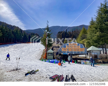 伊那滑雪場 / 長野縣伊那市西春滿 123302846