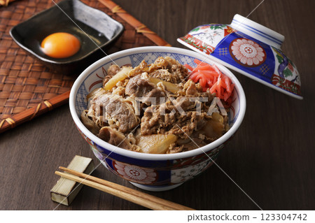 牛肉飯 牛肉飯 123304742