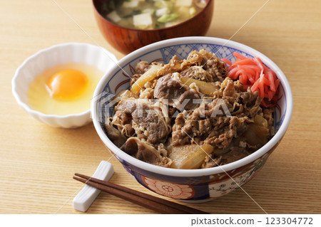 beef bowl beef bowl 123304772