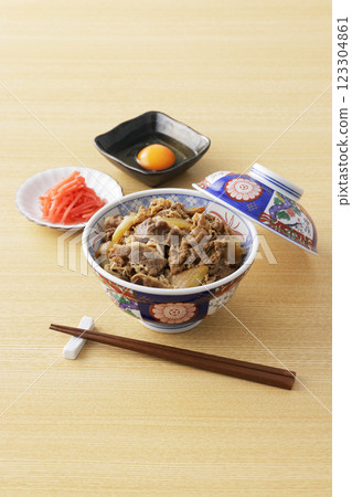 牛肉飯 123304861
