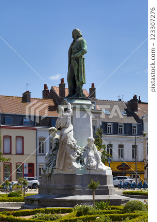 The Jacquard Monument in Calais 123307276