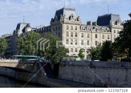The Prefecture de Police in Paris The Prefecture de Police in Paris 123307326