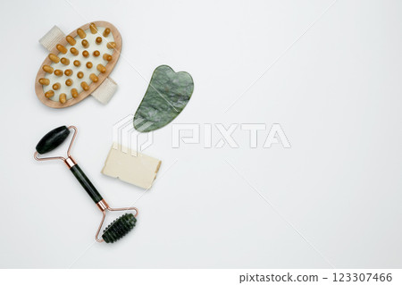 Eco-friendly beauty essentials, marble face roller, embodying a sustainable self-care concept 123307466