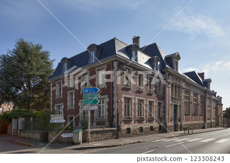 The Peronne District Court 123308243