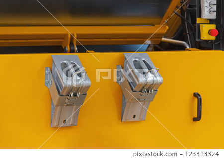 Metal Wheel Chocks Holder 123313324