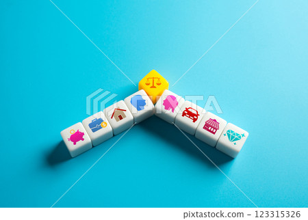 Division of property of spouses during divorce. Cars, house, savings and business. Legal negotiations. Disputes over financial rights. 123315326