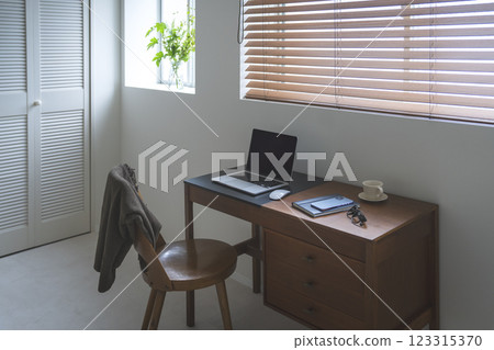 Study/home office image Study/home office image 123315370