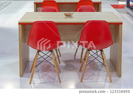 Red Chairs Wooden Table Red Chairs Wooden Table 123316950
