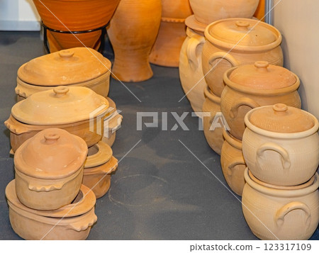 Dutch Oven Clay Dutch Oven Clay 123317109