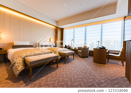 Tokyo luxury hotel bedroom Tokyo luxury hotel bedroom 123318096