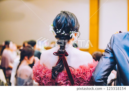 <婚禮圖片> 新娘的髮型與妝容 <婚禮圖片> 新娘的髮型與妝容 123318154