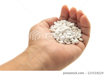 Tablet medicine on the palm 123319224