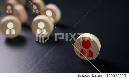 Leadership concept, Customer Relationship Management on dark background, Concept of business leadership for leader team, A circle with a manager icon represents leadership, Leadership skills. 123320335