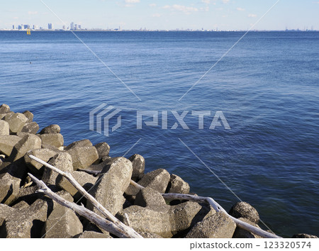 Wave block Wave block 123320574