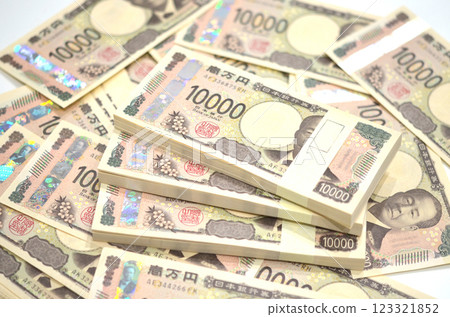 New 10,000 yen note: Eiichi Shibusawa New 10,000 yen note: Eiichi Shibusawa 123321852