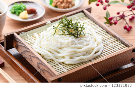 Zaru Udon (Cold Udon) Zaru Udon (Cold Udon) 123321953