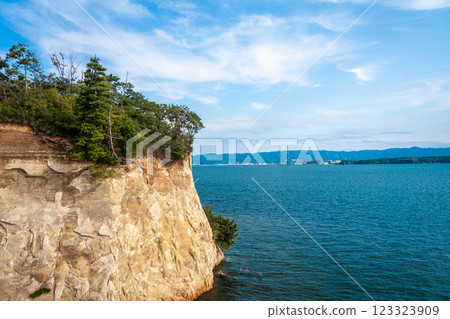 Ishikawa Prefecture, Notojima Bridge, Clear sea and sky, September Ishikawa Prefecture, Notojima Bridge, Clear sea and sky, September 123323909