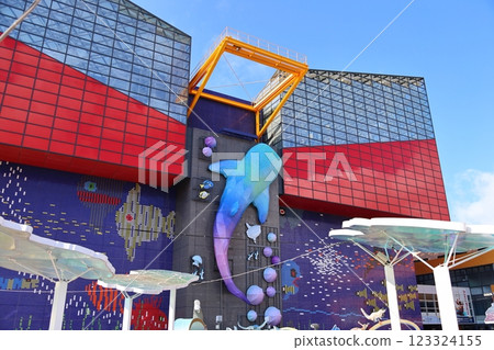 Kaiyukan / Plaza (Kaigandori, Minato Ward, Osaka City) Kaiyukan / Plaza (Kaigandori, Minato Ward, Osaka City) 123324155