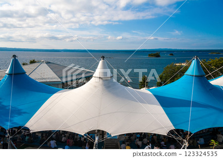 石川縣,能登島水族館在晴朗的日子,周圍的風景,九月 石川縣,能登島水族館在晴朗的日子,周圍的風景,九月 123324535