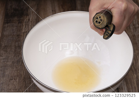 醃製火腿蘿蔔沙拉 醃製火腿蘿蔔沙拉 123329525