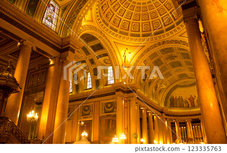 Rennes Cathedral nave. 123335763