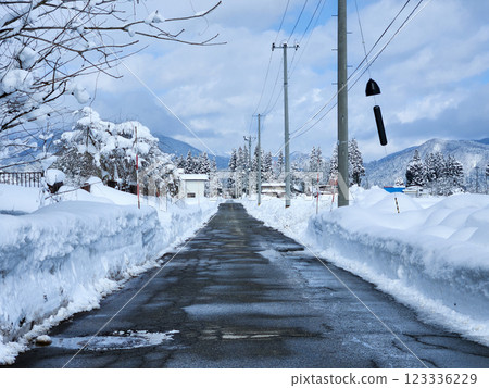 冬季雪景道路圖片自然風景 冬季雪景道路圖片自然風景 123336229