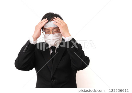 Middle-aged man's poor health 123336611