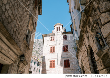 Ancient stone building with an attic of the Rendezvous Hotel. Kotor, Montenegro 123337414