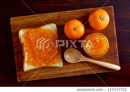 Mandarin jam and toast Mandarin jam and toast 123337722