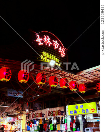 台灣旅遊！想吃B級美食，就去士林夜市吧！ 123339455