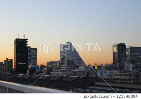 Nakano Sun Plaza at dusk 123340894