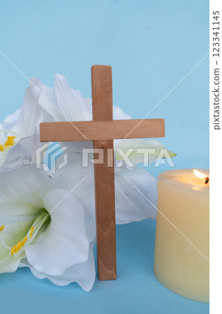 Simple design of an Easter cross with lilies 123341145