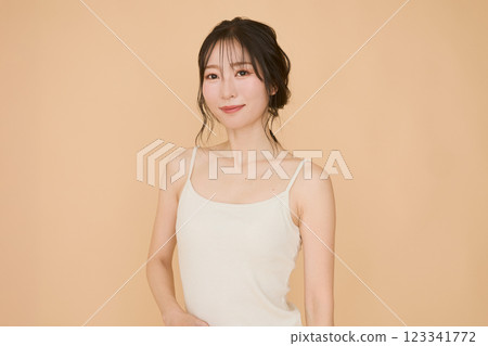 美女肖像 123341772