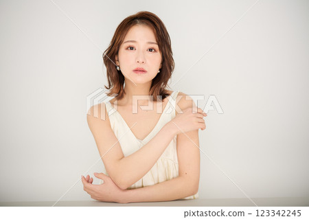Cute woman with beauty makeup 123342245
