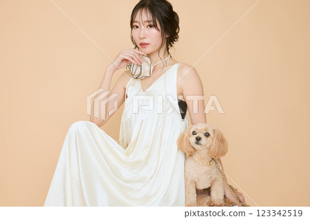 Fashion portrait Fashion portrait 123342519