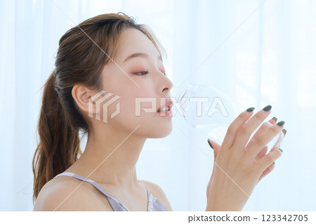 Woman doing yoga and pilates Woman doing yoga and pilates 123342705