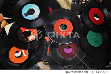 Vinyl records 123343855